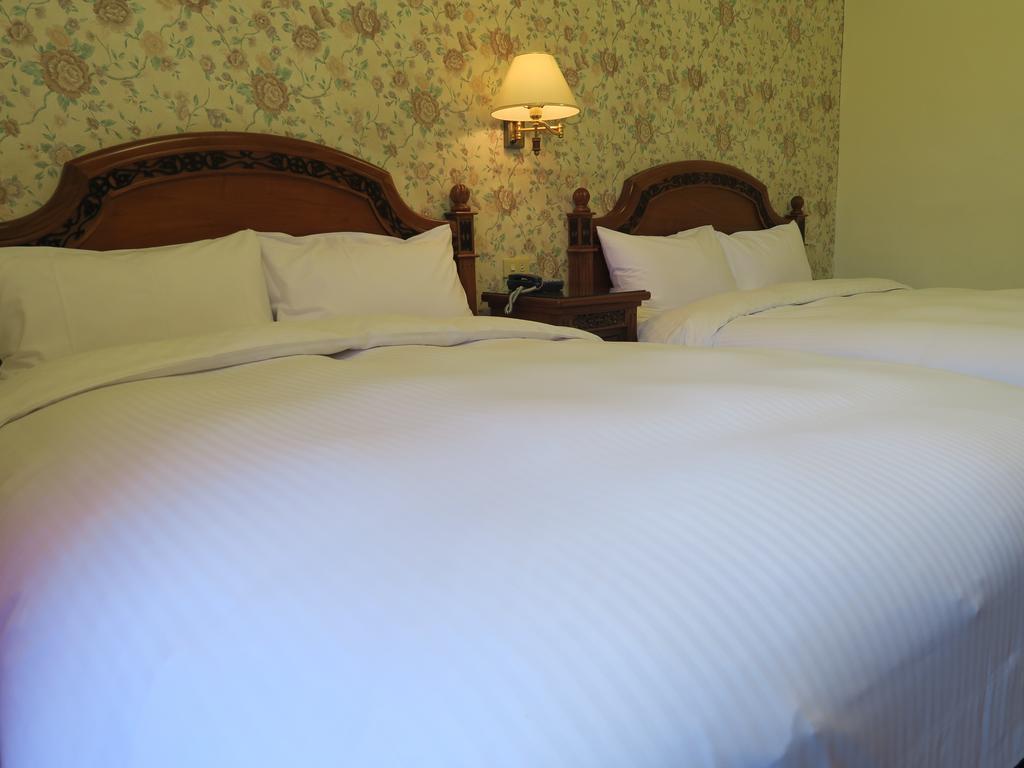 Champagne Hotel Csiaohszi Kültér fotó