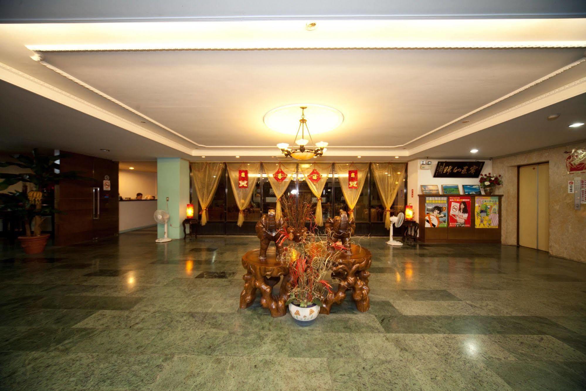 Champagne Hotel Csiaohszi Kültér fotó