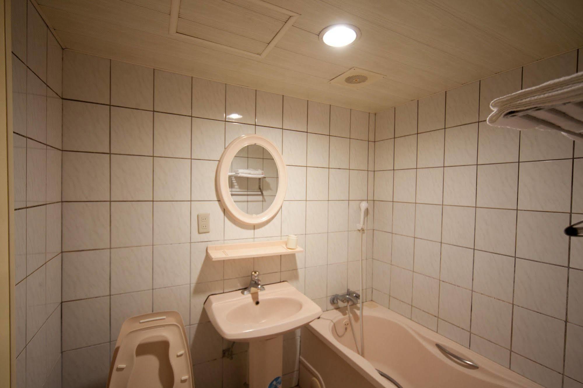 Champagne Hotel Csiaohszi Kültér fotó
