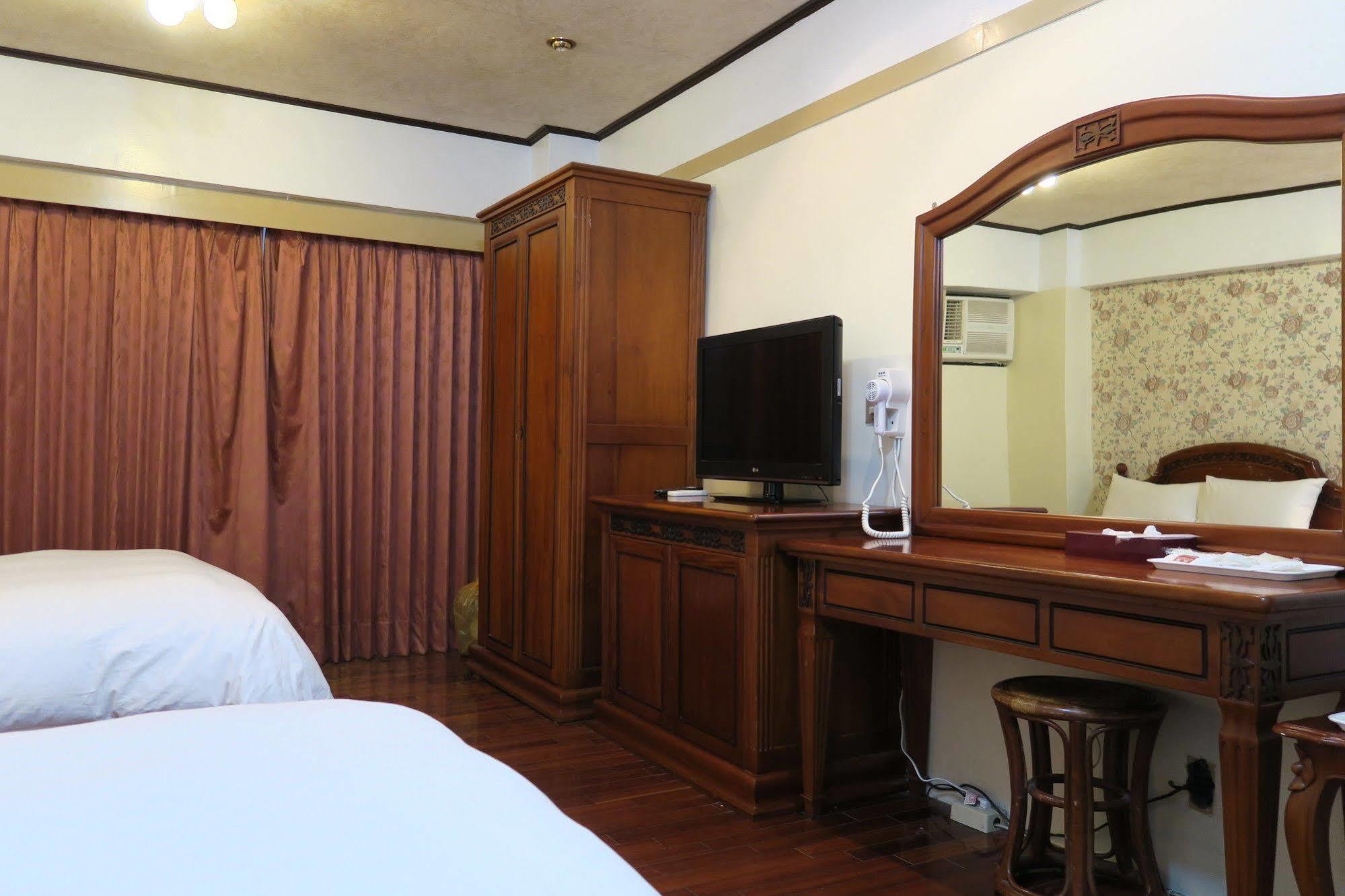 Champagne Hotel Csiaohszi Kültér fotó